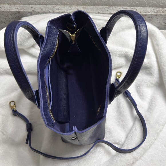 Portland Leather Large Premium Raindrop with zipper.  Cobalt. - Picture 2 of 7